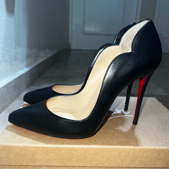 Christian Louboutin Hot Chick 100 Black Nappa with Casali Mirror Soles 37.5 - Picture 4 of 16